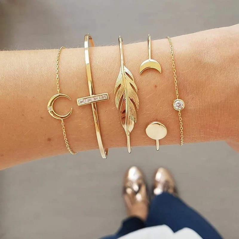 Celestial Harmony Crystal Bracelet Set (5pcs)