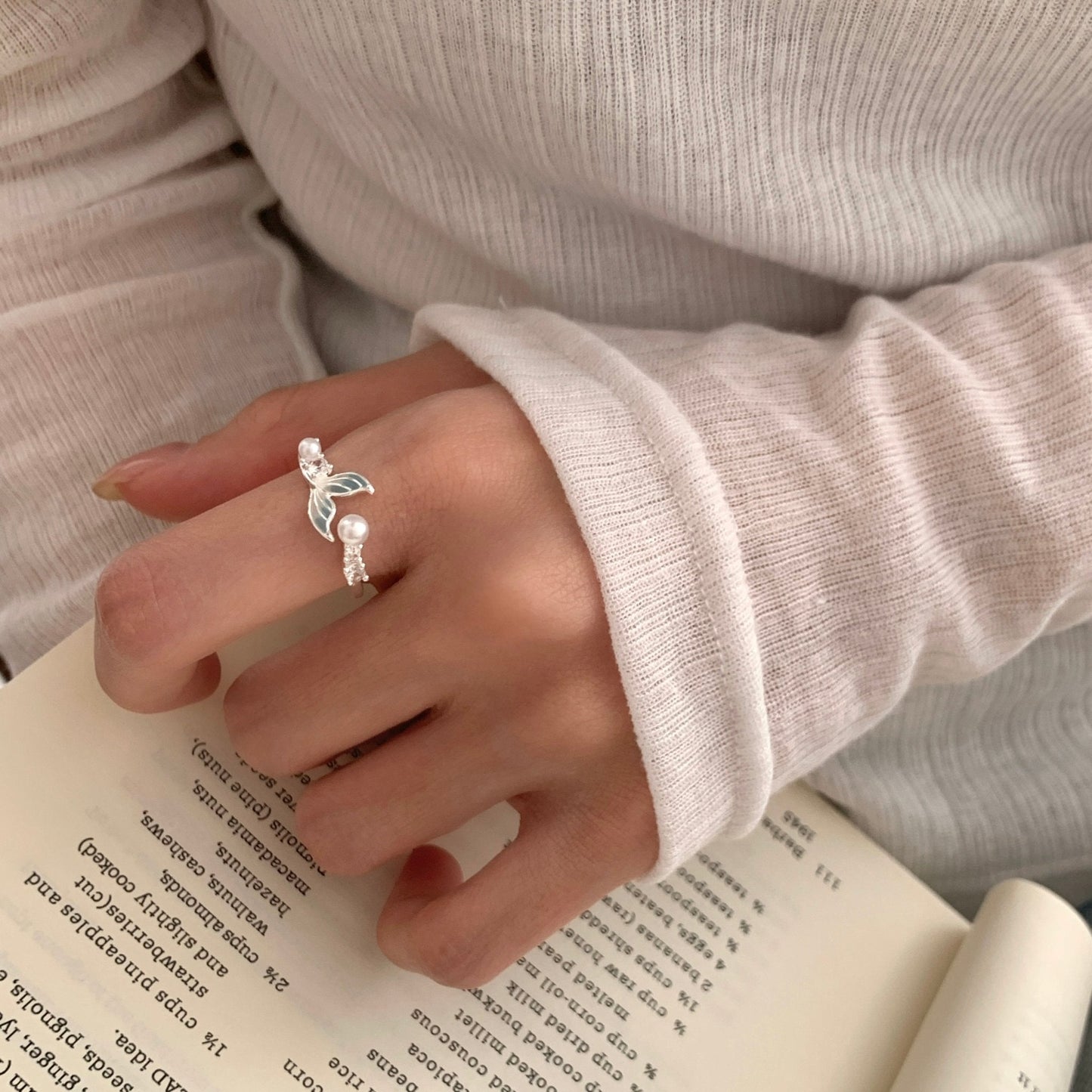 Mermaid Pearl Ring