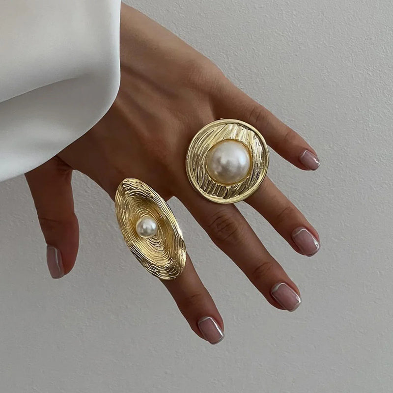 Lilou Cosmic Pearl Open Ring