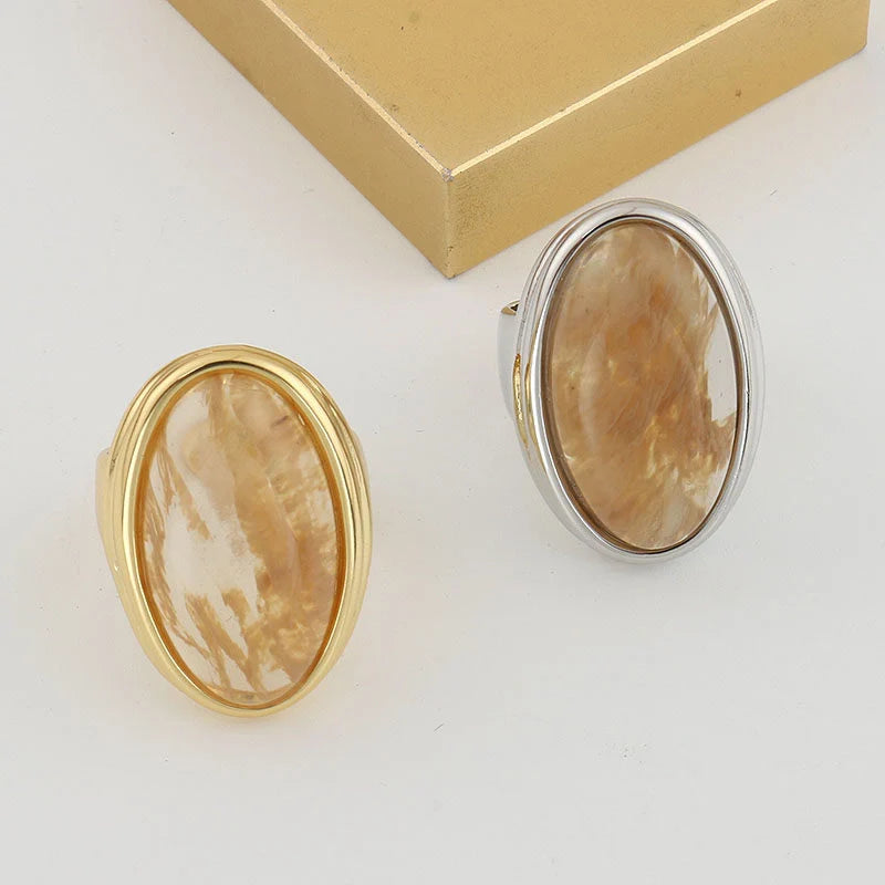 Oval Citrine Gold Ring