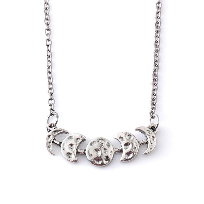 The Moon Cycle Necklace