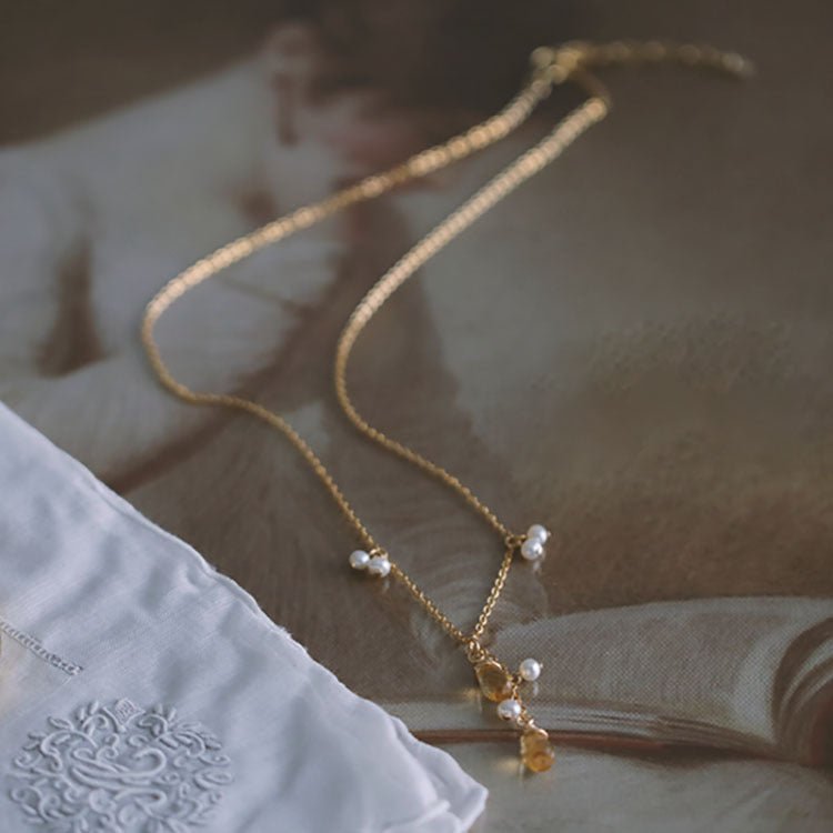 [] Connie Orange Gem Necklace