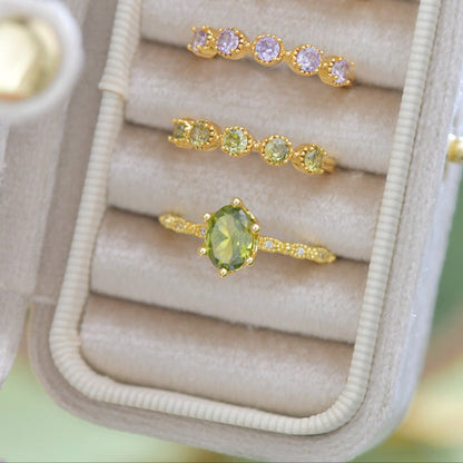 Oval Peridot Ring in Gold