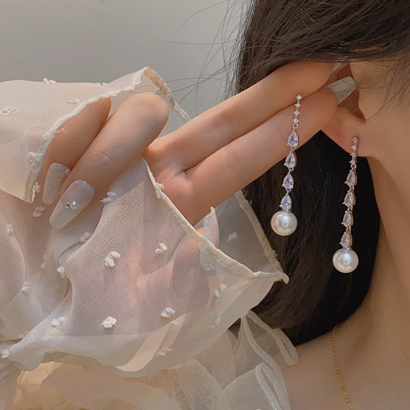 Aura Pearl Drop Earrings
