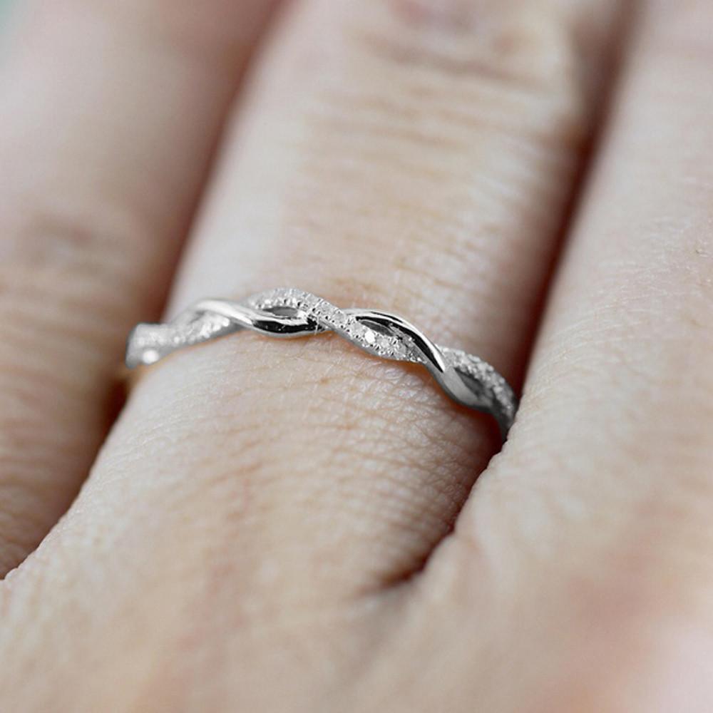 Classical Twist Crystal Ring
