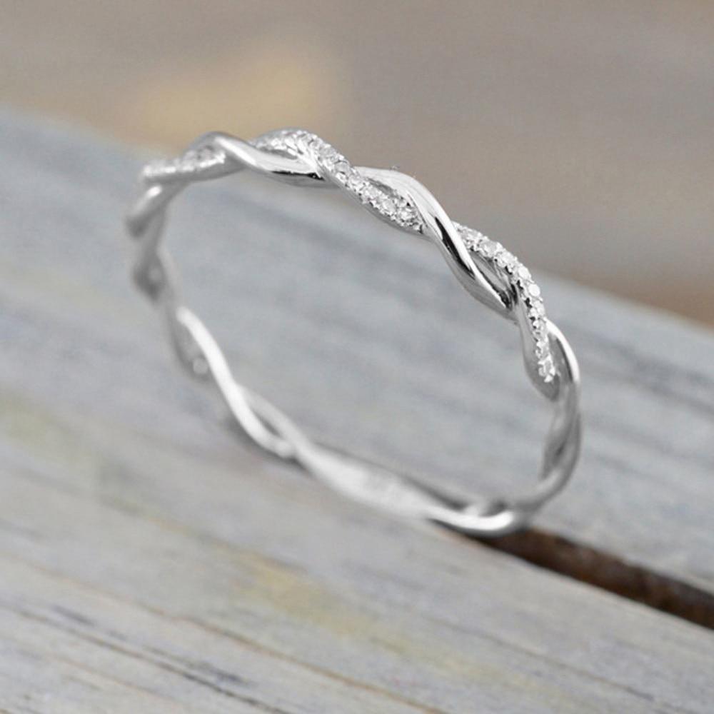 Classical Twist Crystal Ring