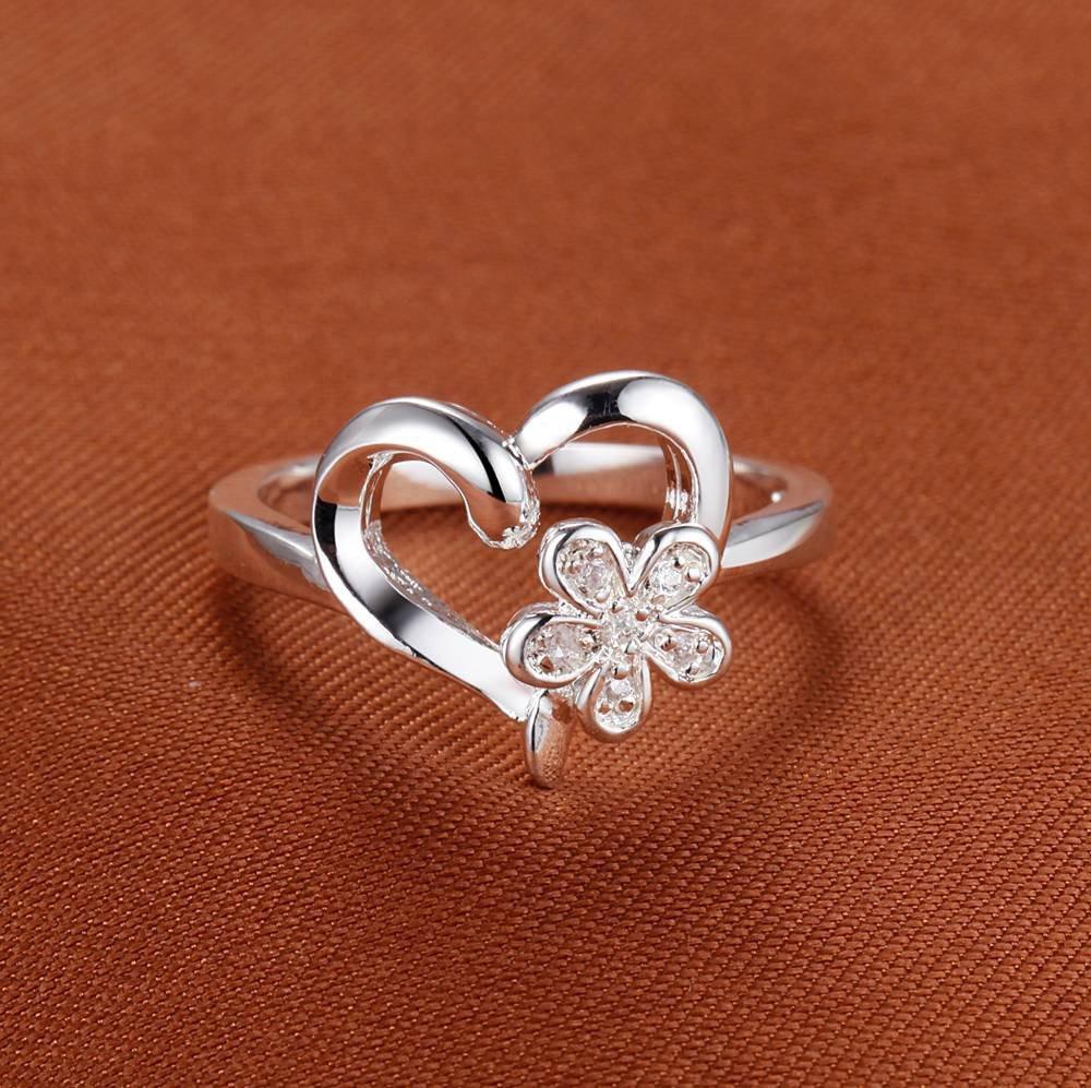 Crystal Flower Heart Ring