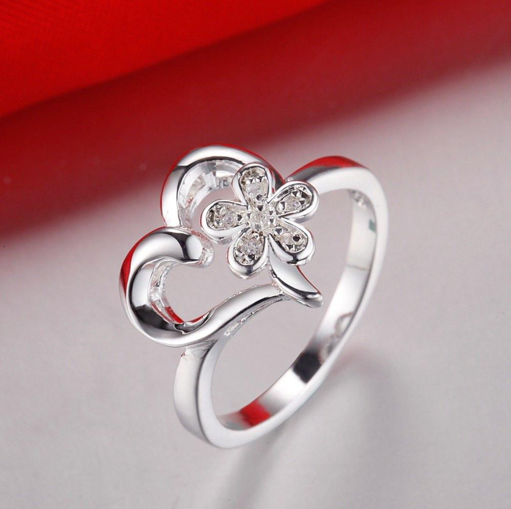 Crystal Flower Heart Ring