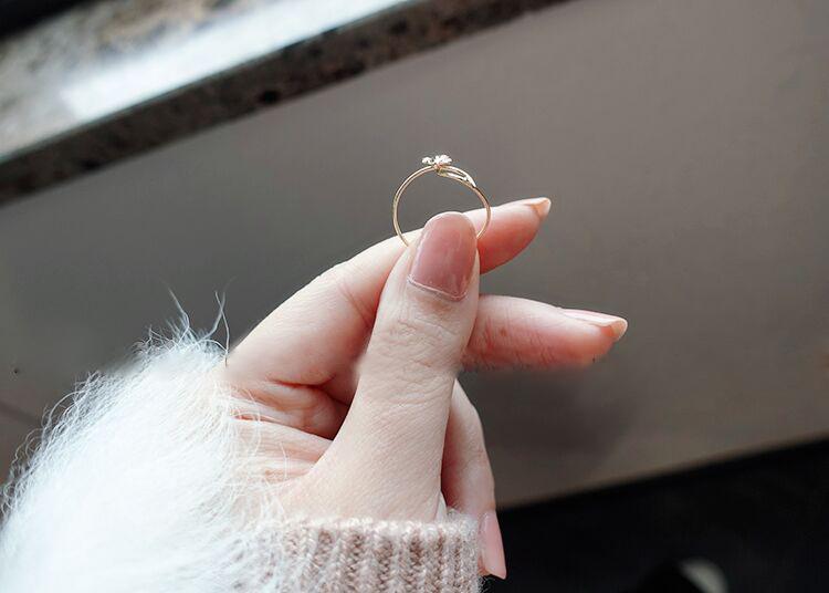 Dainty Flower Princess Ring