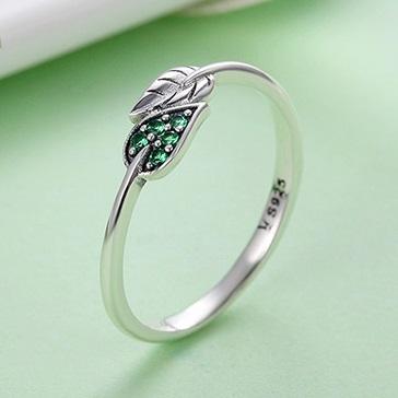 Dancing Leaves Sterling Silver Ring