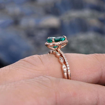 Green Crystal Ring Set