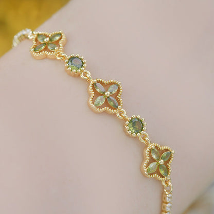 Rosisela Bracelet in Green