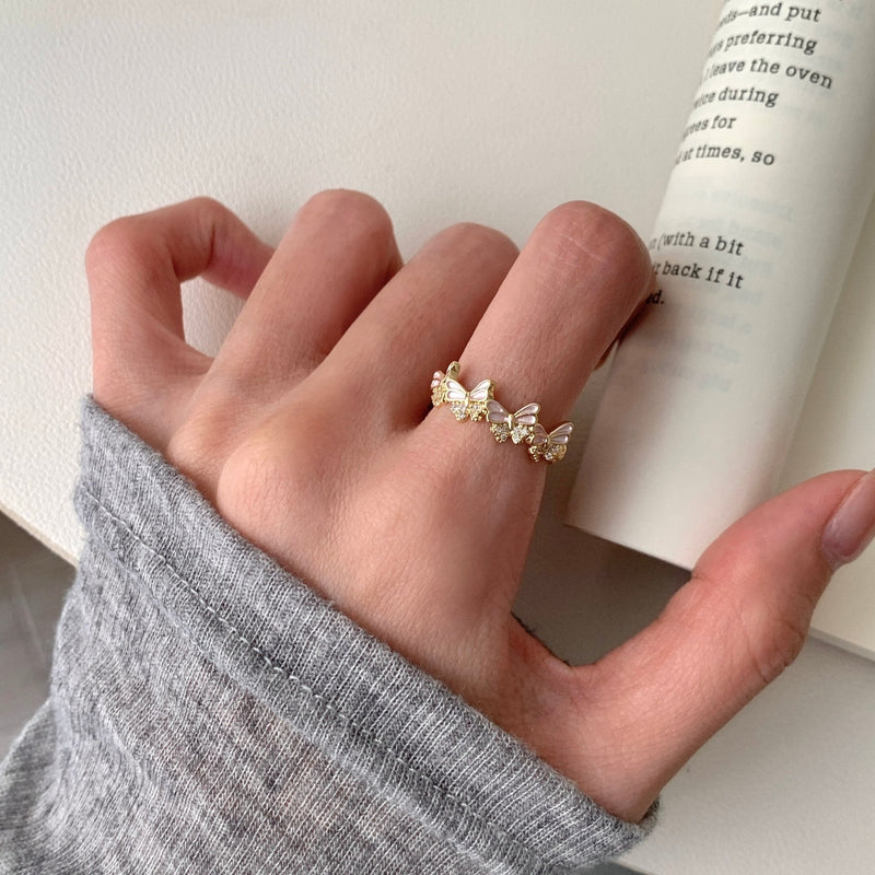 Rosy Flutter Ring