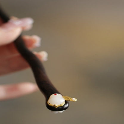 Sandalwood Rabbit Hairpin | Auspicious Cloud Chinese Hairpin