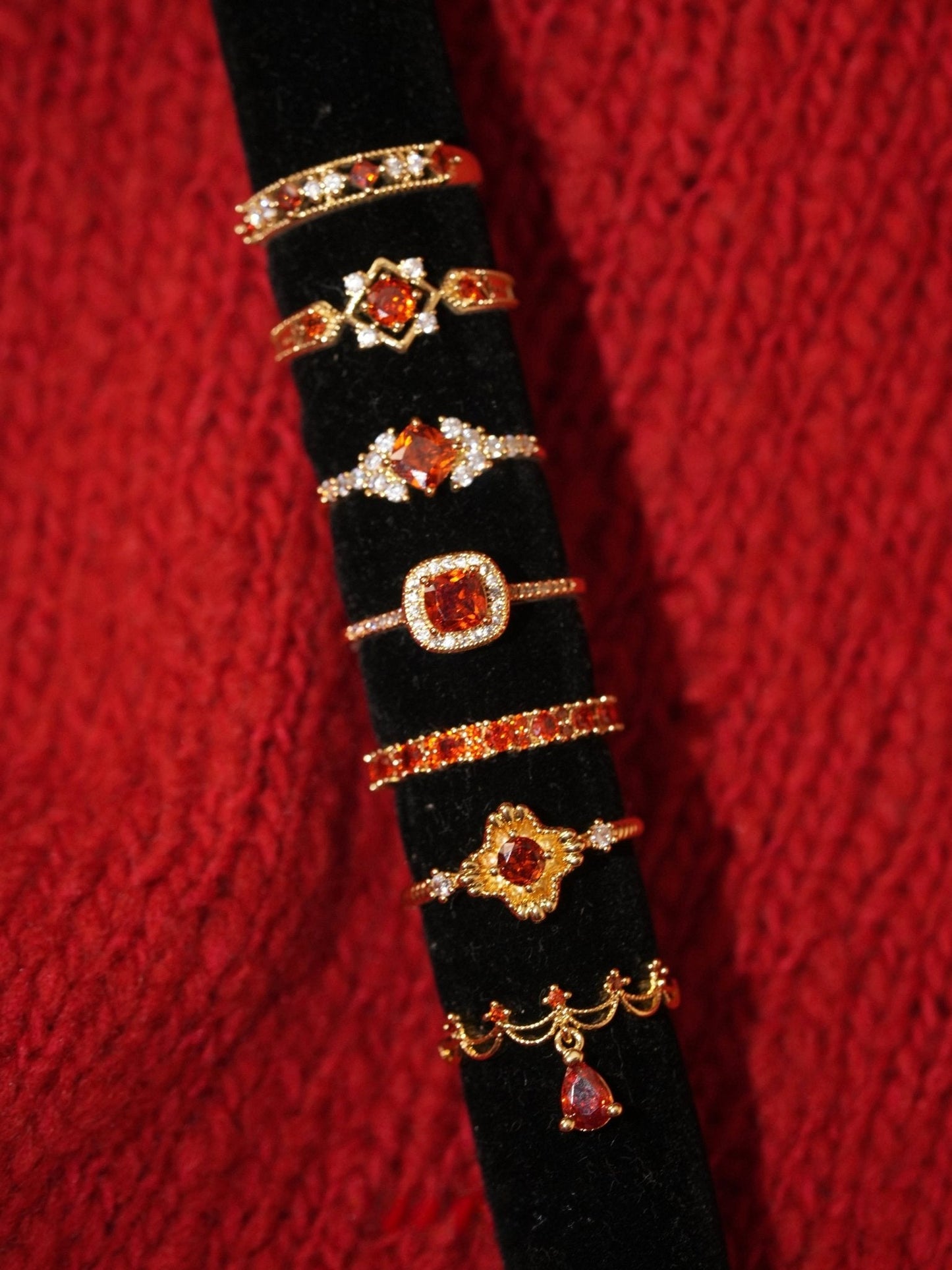 Scarlet Suzanne Ring