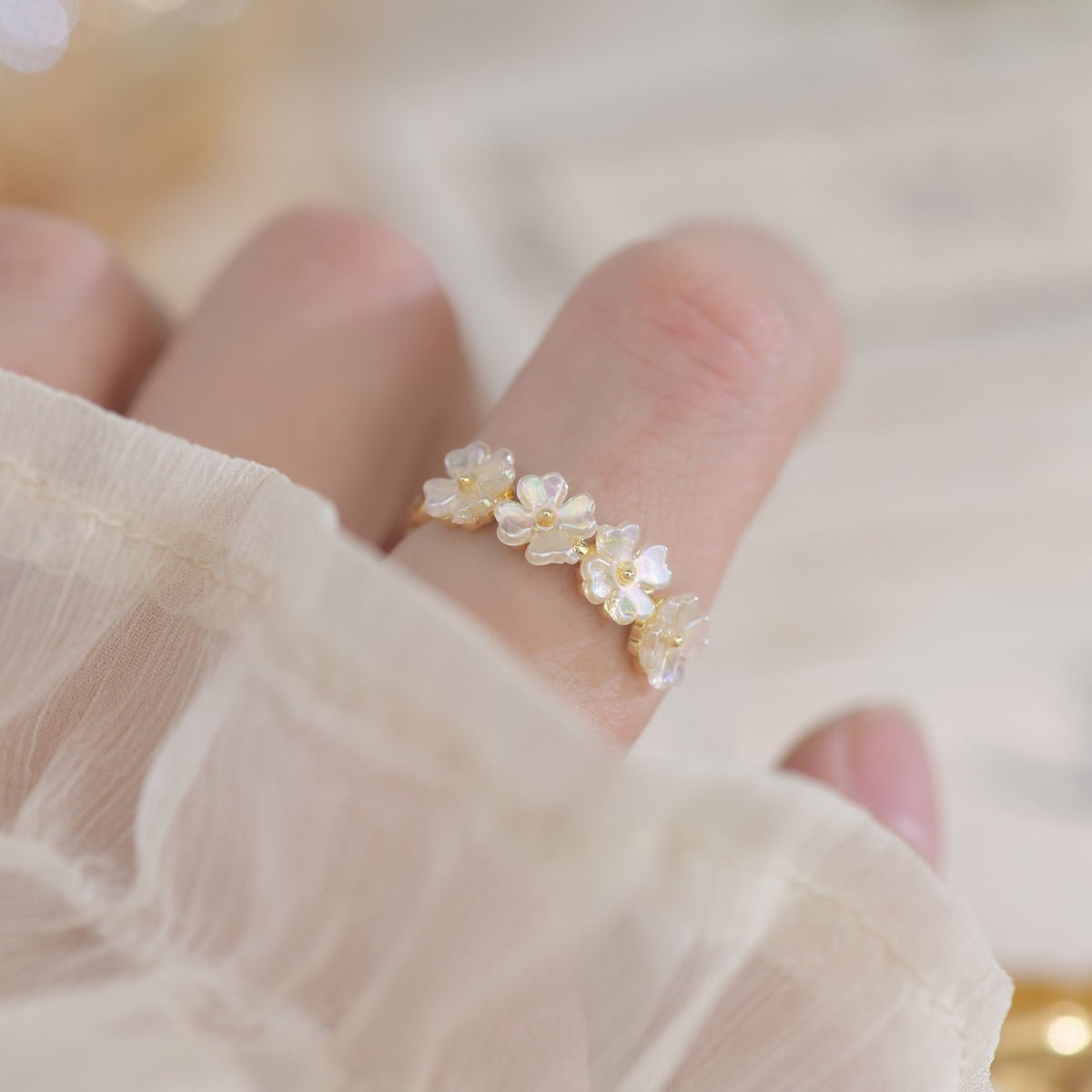Shell Flower Ring Set