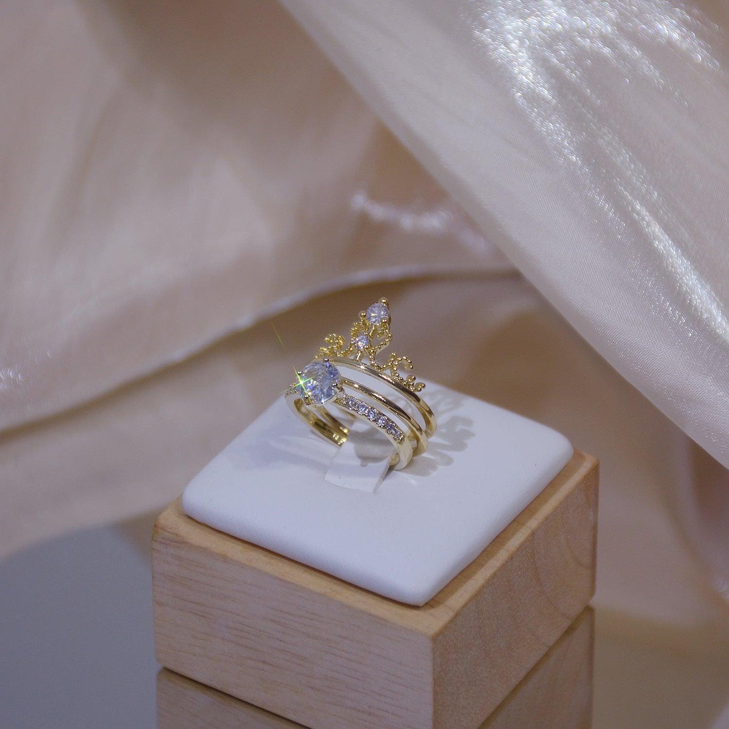 [sample ] Tiara Ring Set
