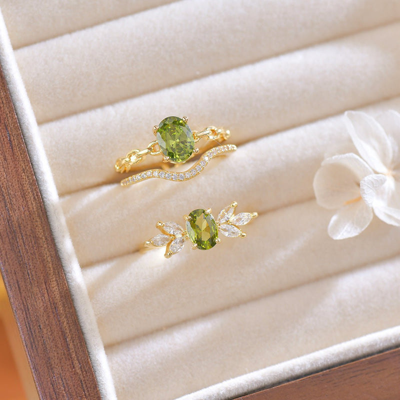 Vera Peridot Ring