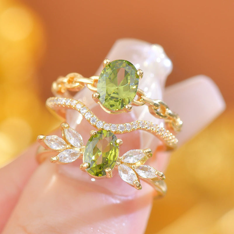 Vera Peridot Ring