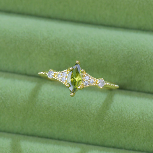 Verde Marquise Muse Ring