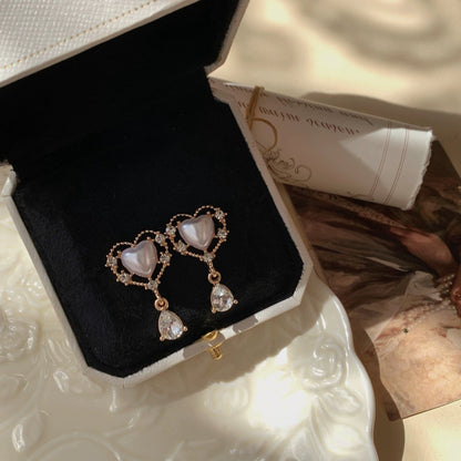 Carol Rococo Heart Earrings