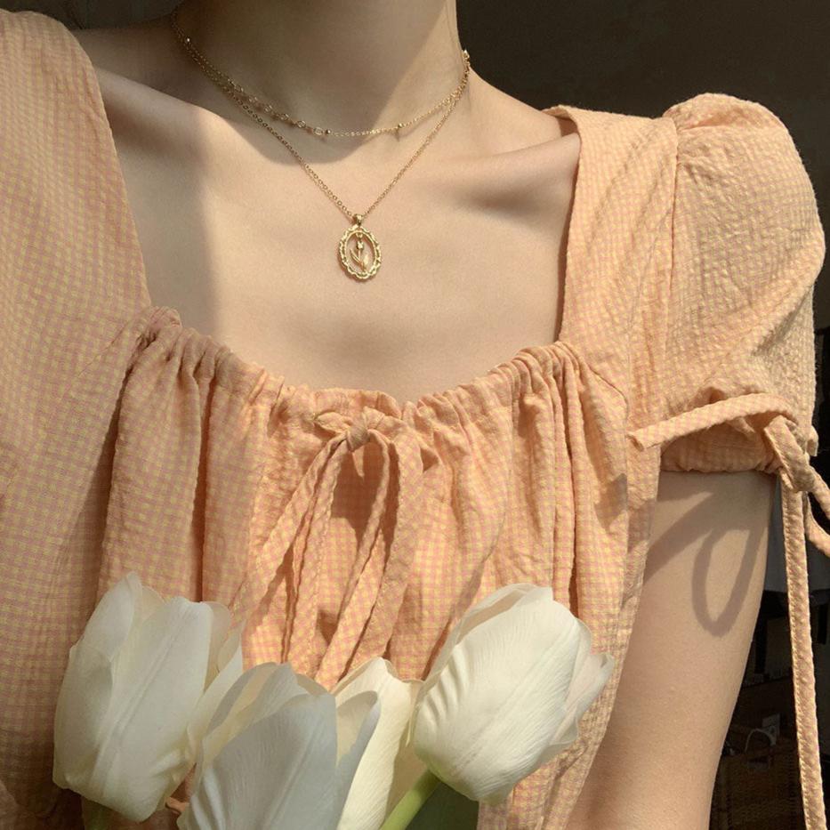 Tulip Necklace