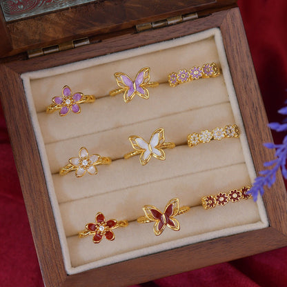 White Daisy Band Ring