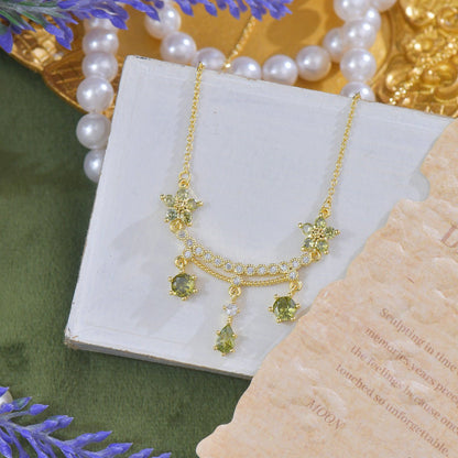 Wildflower Serenade Necklace in Green